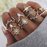 30 Pieces) Vintage Water Drop Rhinestone Decor Alloy Ring